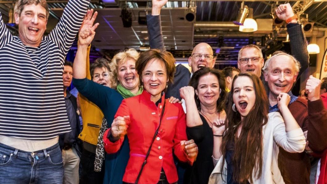 Van 2 naar 5 zetels ! Van 2 naar 5 zetels !
